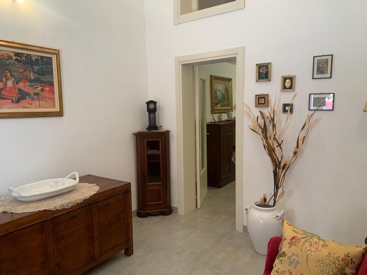 شقة ليتشي  في La Casa Di Stefania 2 Centro Storico المظهر الخارجي الصورة